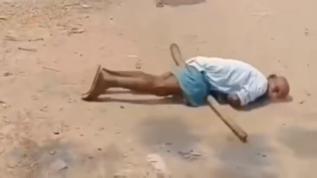 FAAFO 2 dudes 1 shovel